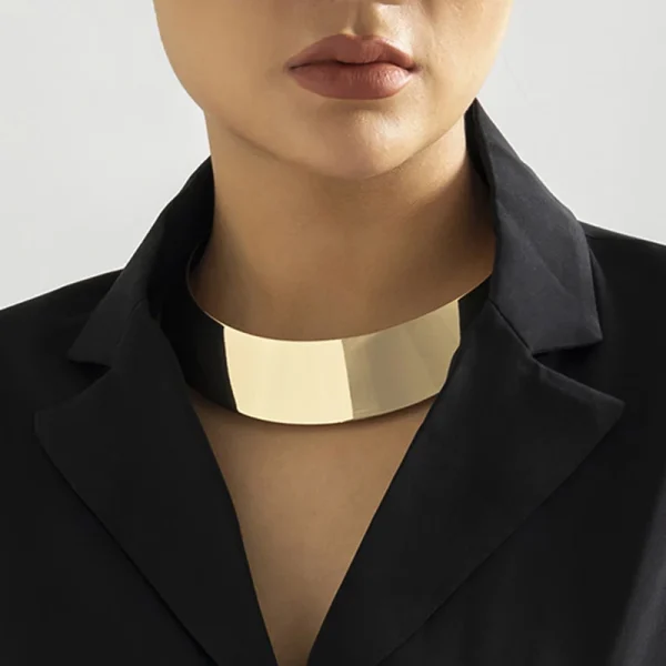 Women Collar Punk Gold Color Wide Smooth Chain